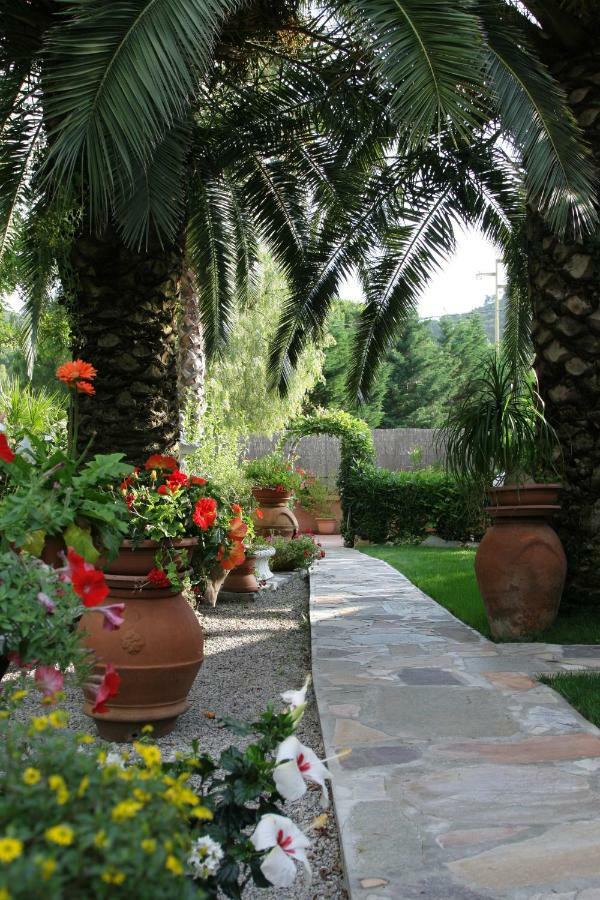 Elbaloves Appartaments Villa Capoliveri  Exterior foto